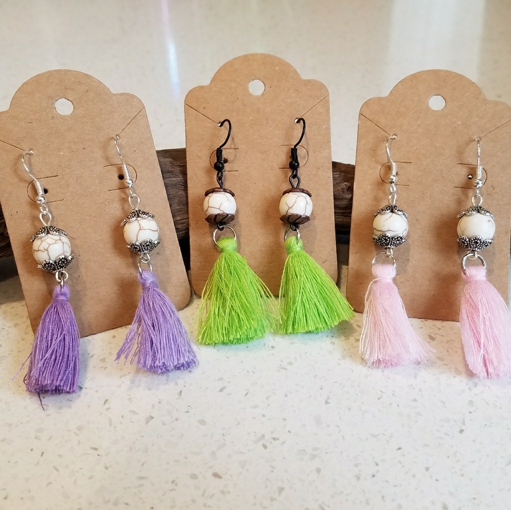 87RWD || Tassel bead earrings